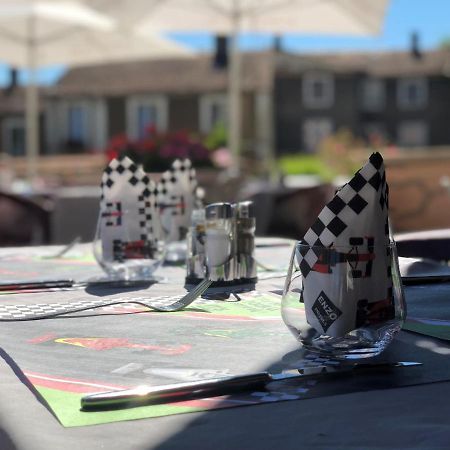 Enzo Hotels Neufchateau By Kyriad Direct Bagian luar foto
