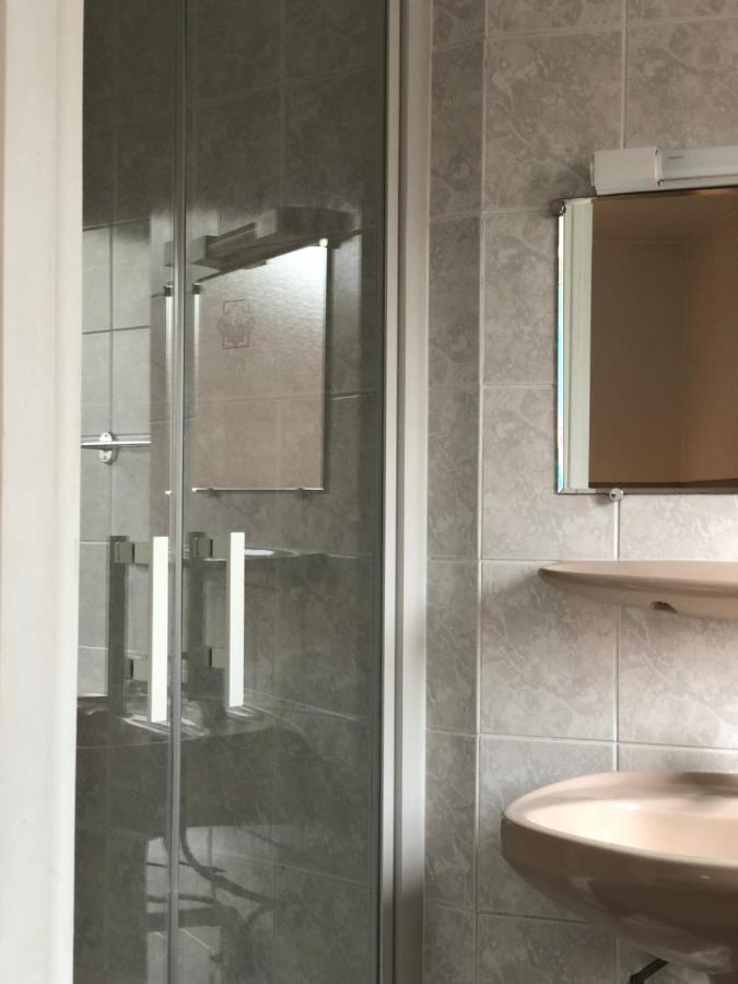 Enzo Hotels Neufchateau By Kyriad Direct Bagian luar foto