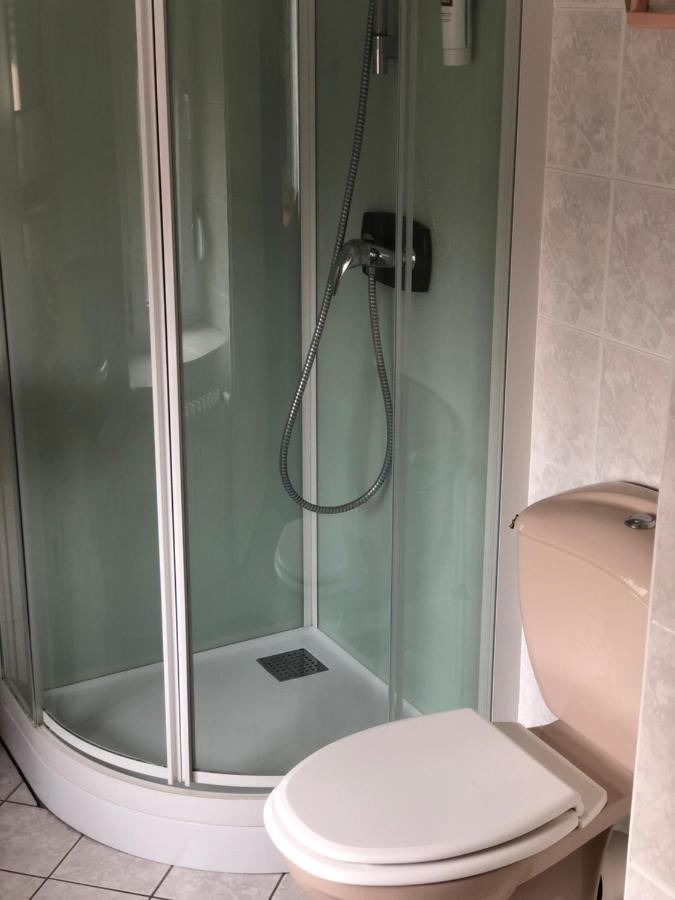 Enzo Hotels Neufchateau By Kyriad Direct Bagian luar foto