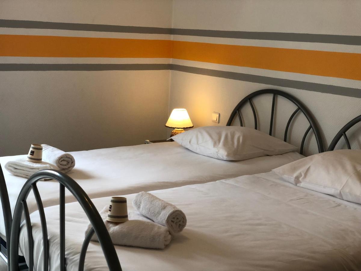 Enzo Hotels Neufchateau By Kyriad Direct Bagian luar foto